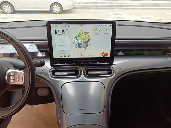 Фото 13 - Smart #1