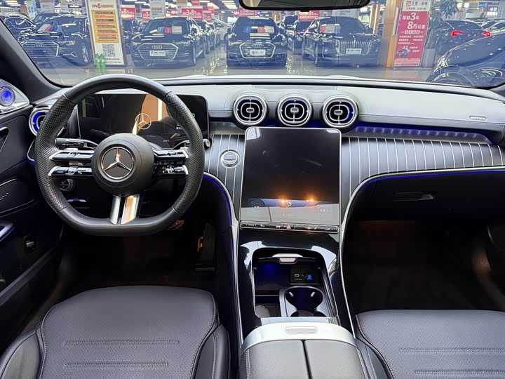 Фото 5 - Mercedes-Benz C-Class