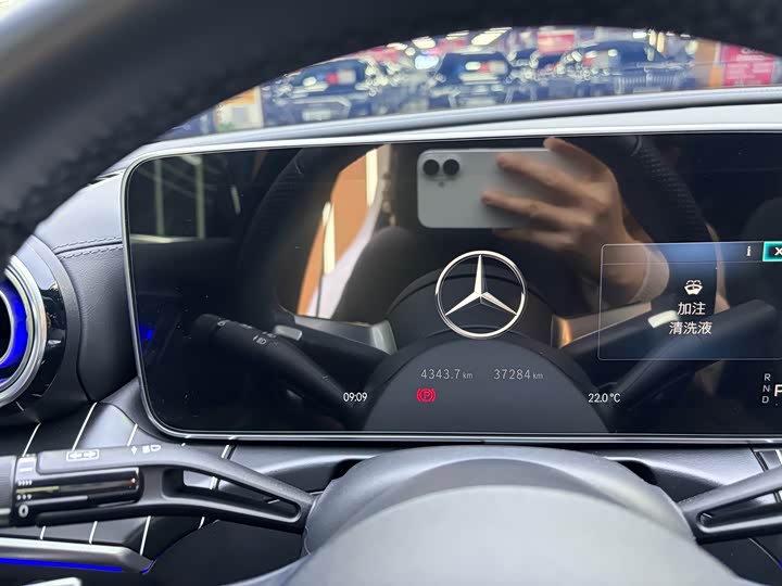 Фото 7 - Mercedes-Benz C-Class