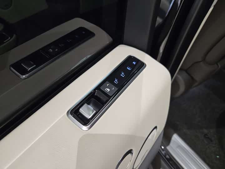 Фото 27 - Land Rover Range Rover