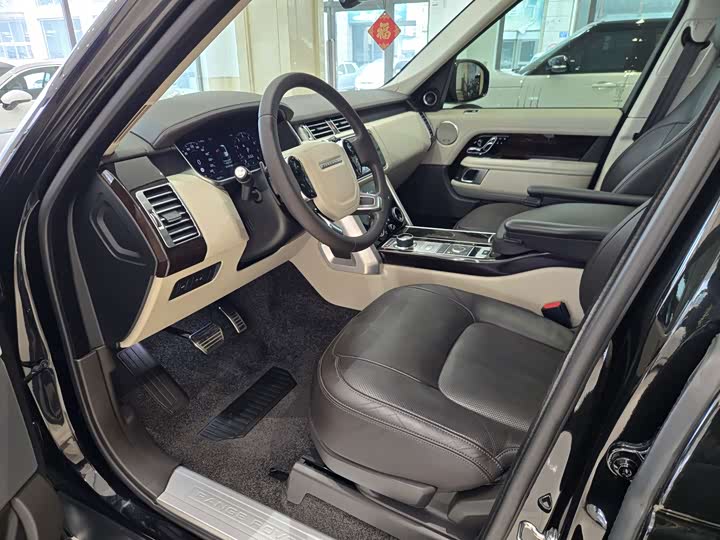 Фото 9 - Land Rover Range Rover