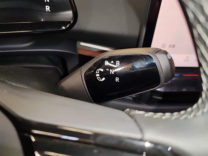 Фото 14 - Volkswagen ID.Unyx