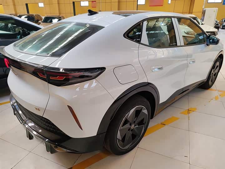 Фото 7 - Volkswagen ID.Unyx