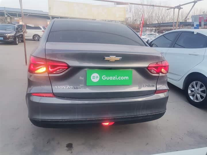 Фото 6 - Chevrolet Monza