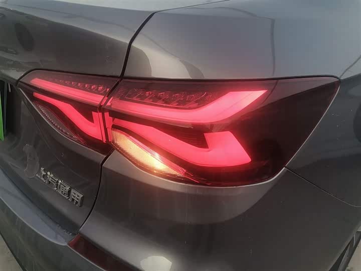 Фото 8 - Chevrolet Monza