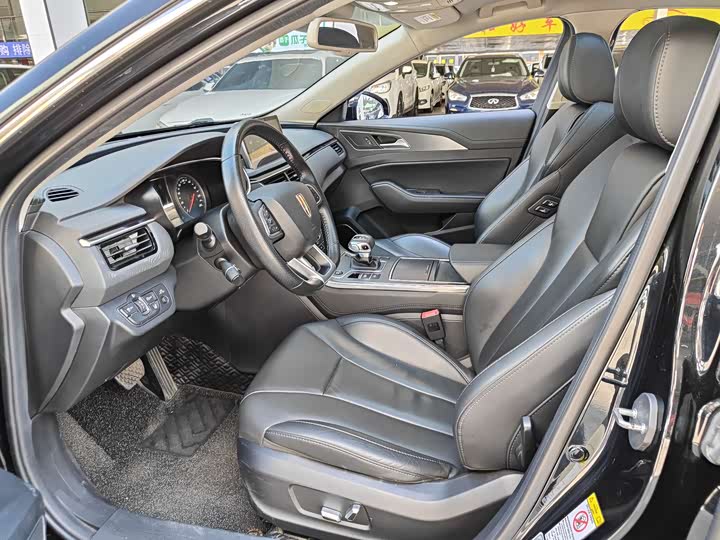 Фото 10 - Hongqi H5