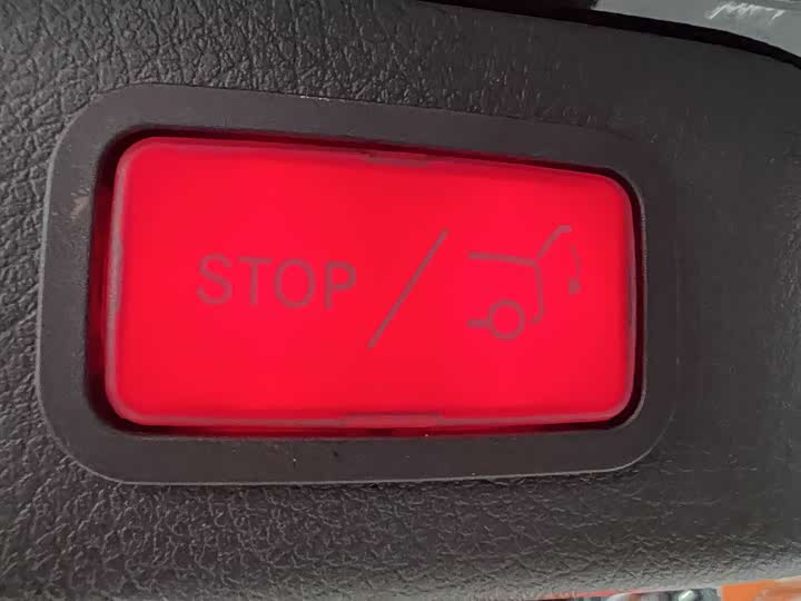 Фото 23 - Mercedes-Benz V-Class