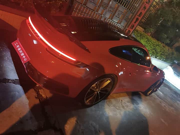 Фото 4 - Porsche 911