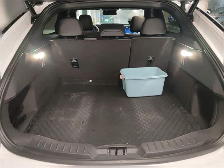 Фото 10 - Ford Mondeo