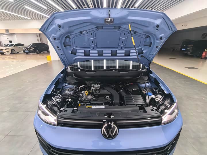 Фото 18 - Volkswagen Tharu