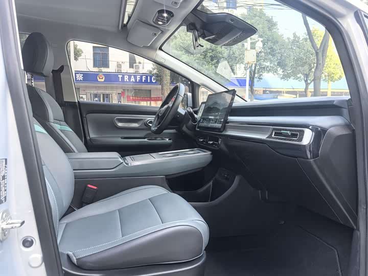 Фото 12 - GAC Aion Y