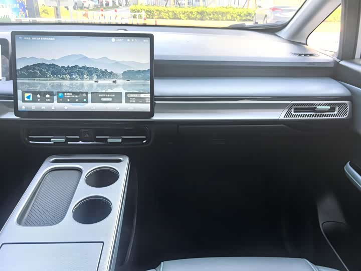 Фото 25 - GAC Aion Y