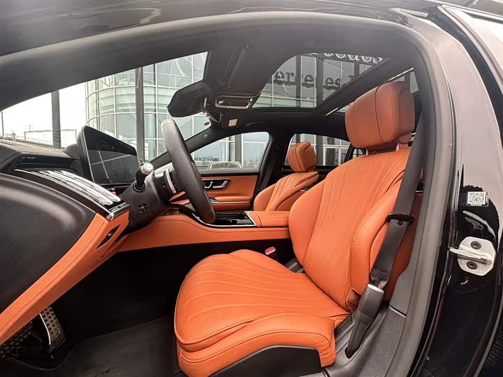 Фото 21 - Mercedes-Benz S-Class