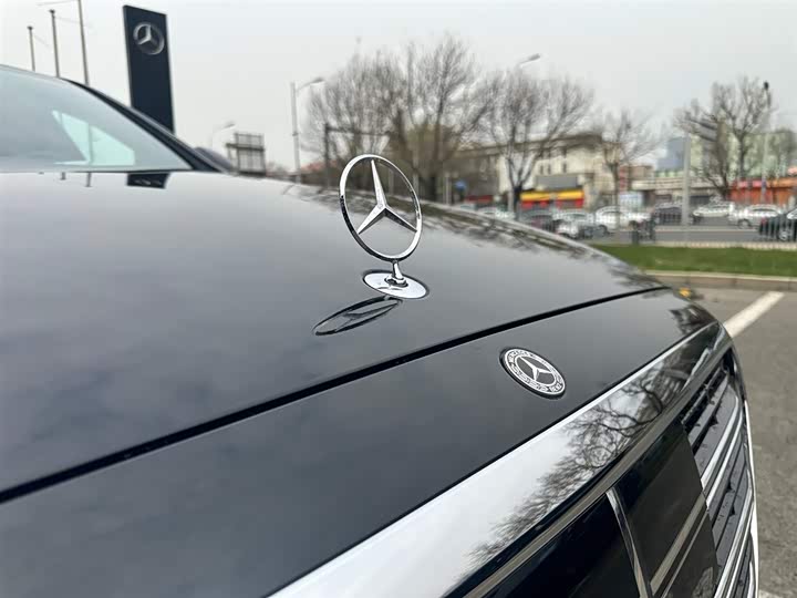 Фото 9 - Mercedes-Benz S-Class