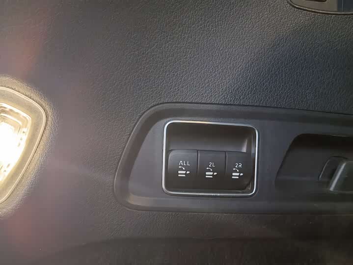 Фото 16 - Mercedes-Benz GLS-Class