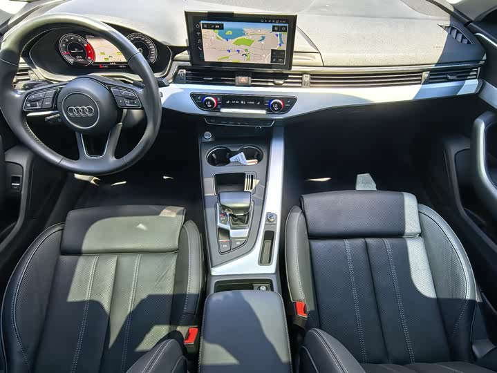 Фото 7 - Audi A4L