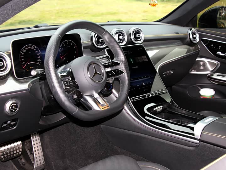 Фото 12 - Mercedes-Benz C-Class AMG