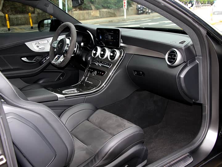 Фото 8 - Mercedes-Benz C-Class AMG