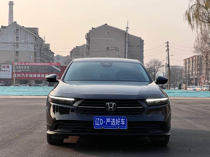 Фото 2 - Honda Accord