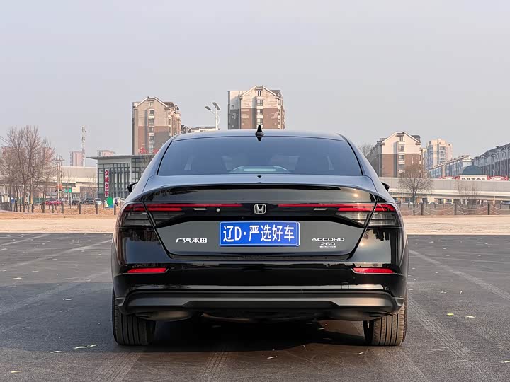 Фото 5 - Honda Accord