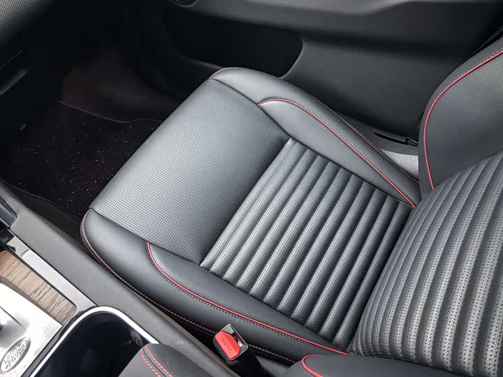 Фото 15 - Land Rover Discovery Sport