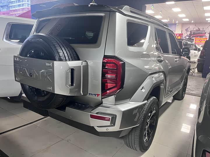 Фото 15 - Tank 400 Hybrid