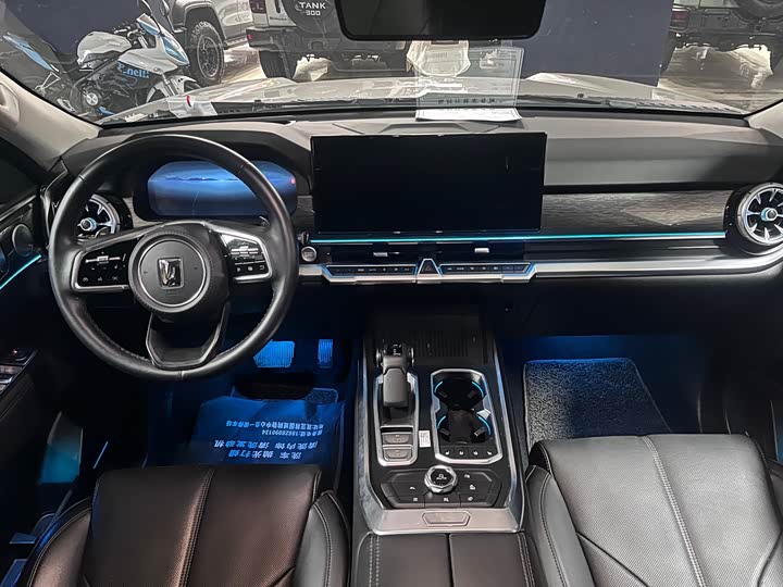 Фото 8 - Tank 400 Hybrid