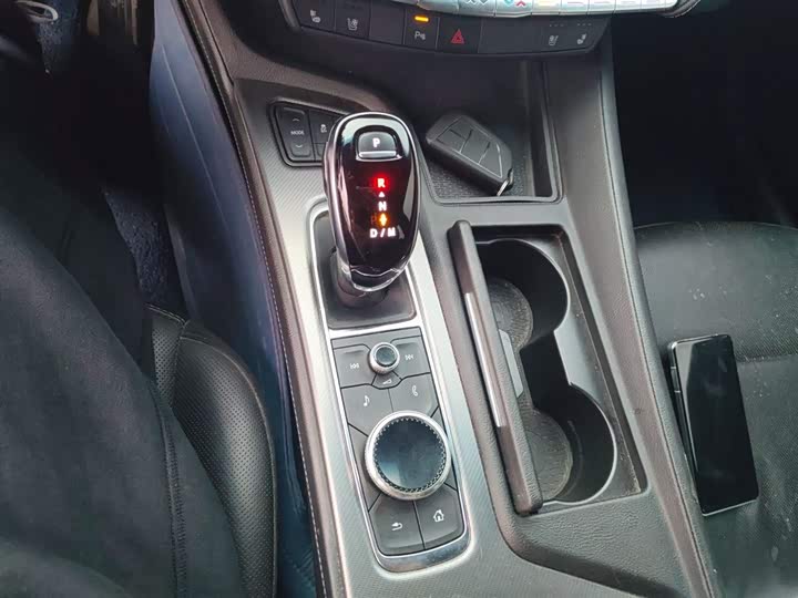 Фото 14 - Cadillac CT5