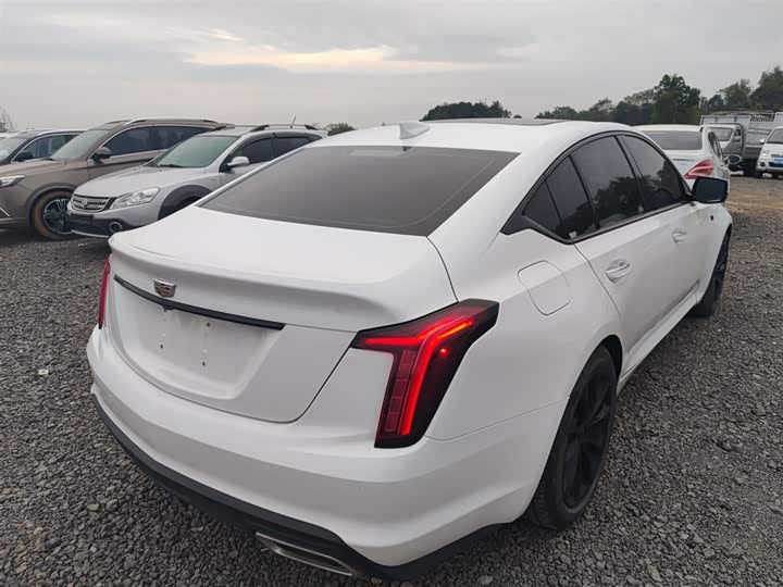 Фото 7 - Cadillac CT5