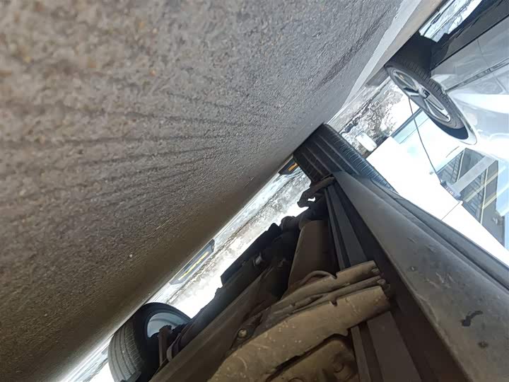 Фото 16 - BYD Tang Hybrid/EV