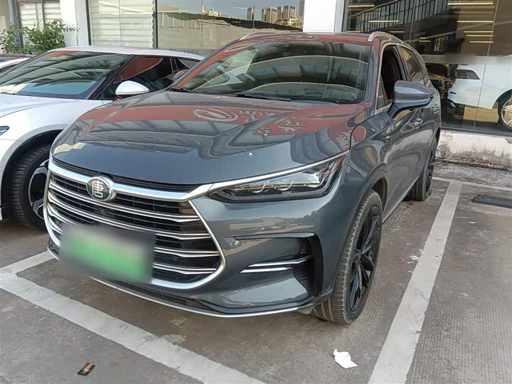 Фото 2 - BYD Tang Hybrid/EV