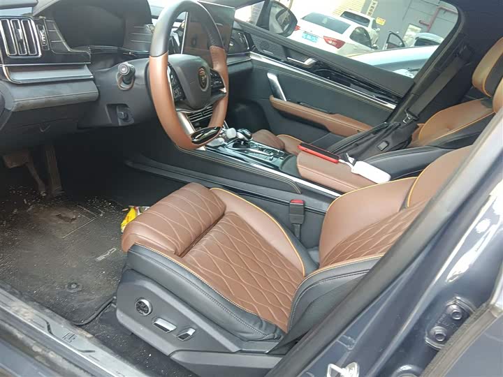 Фото 7 - BYD Tang Hybrid/EV