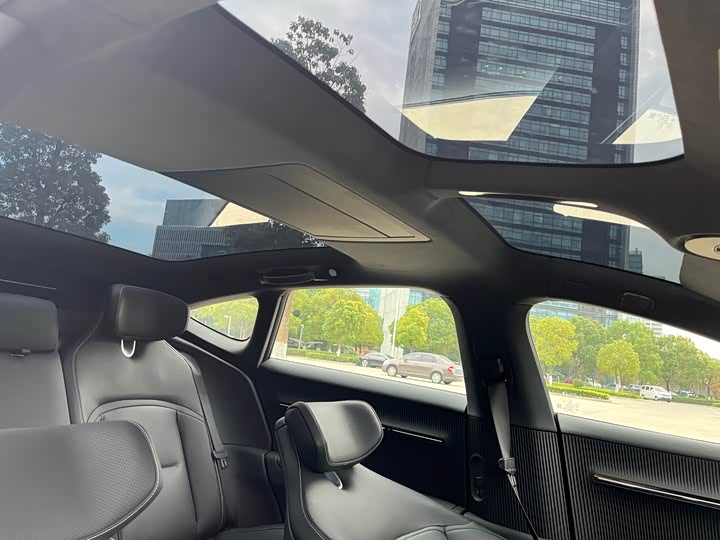 Фото 13 - Avatr 12