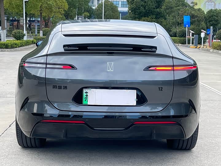 Фото 4 - Avatr 12