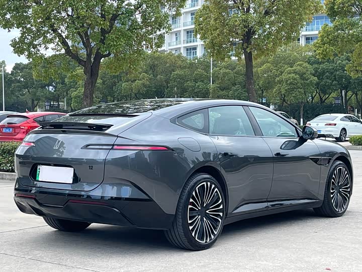 Фото 5 - Avatr 12