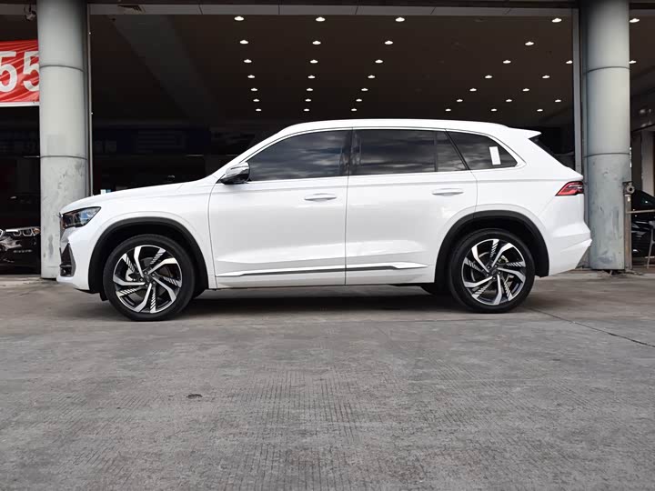 Фото 4 - Geely Monjaro