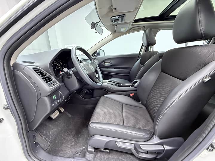 Фото 5 - Honda Vezel