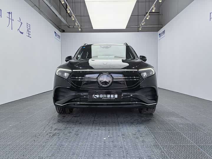 Фото 3 - Mercedes-Benz EQB