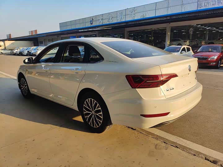 Фото 7 - Volkswagen Sagitar L