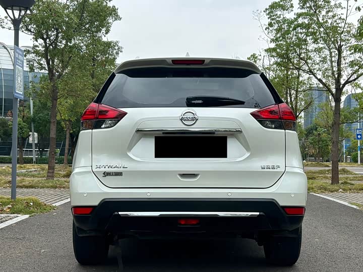 Фото 9 - Nissan X-Trail