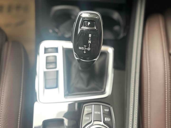 Фото 14 - BMW 1 Series