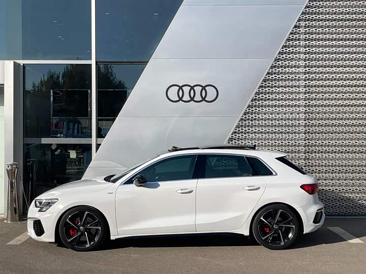 Фото 3 - Audi A3