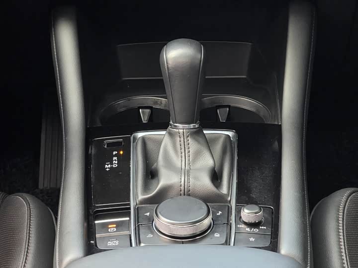 Фото 12 - Mazda 3 (Axela)