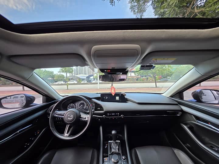 Фото 5 - Mazda 3 (Axela)