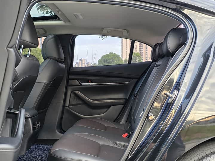 Фото 6 - Mazda 3 (Axela)