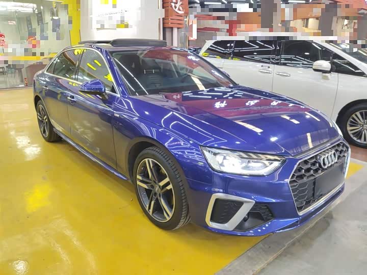 Фото 4 - Audi A4L