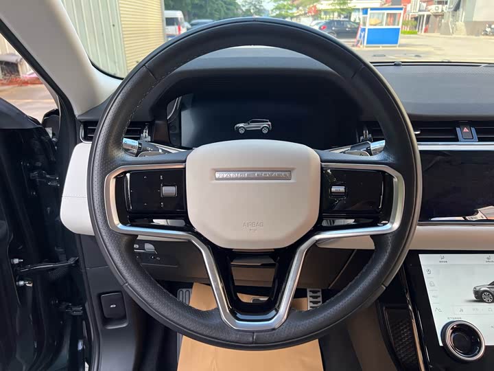 Фото 8 - Land Rover Range Rover Evoque L