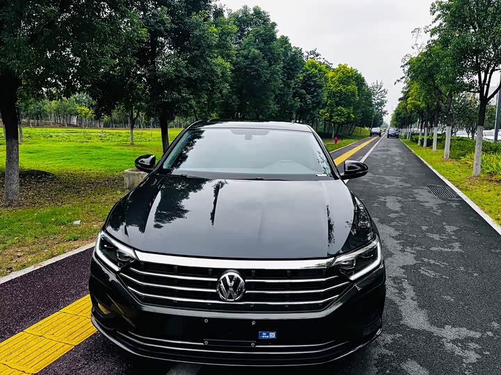 Фото 2 - Volkswagen Sagitar L