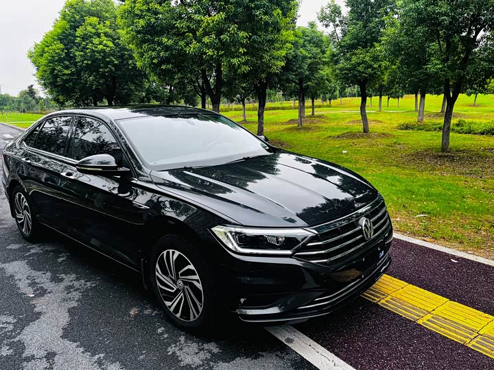 Фото 3 - Volkswagen Sagitar L