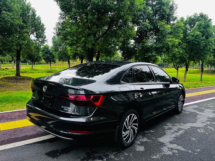 Фото 8 - Volkswagen Sagitar L